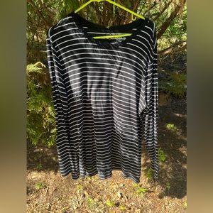 XL Black and White Striped Long Sleeve Tunic